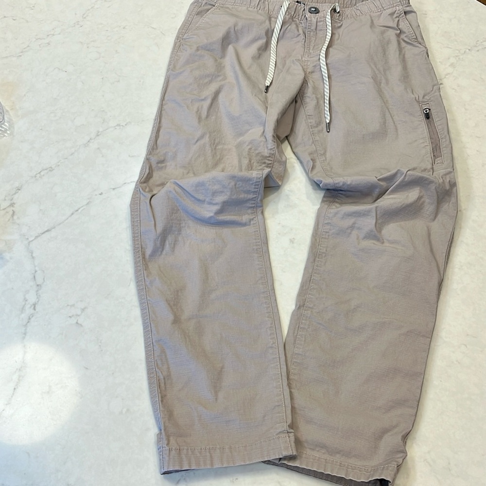 Vuori ripstop pants size M